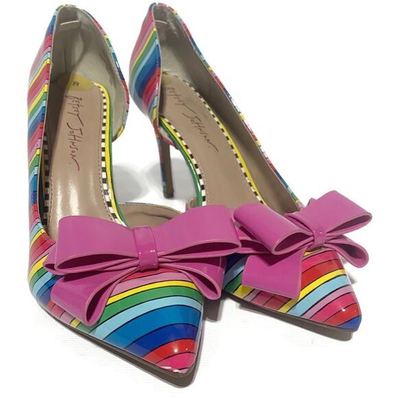 Betsey Johnson Relay Rainbow Striped Stiletto Pumps Heels Size 8 With Pink Bow - Picture 2 of 9